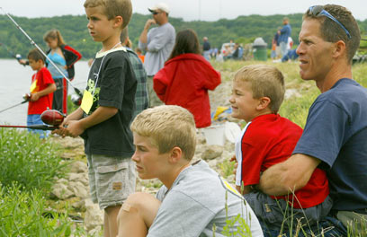 Fishing derby draws in local children 