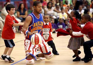 Globetrotters to perform at Eastern tonight 