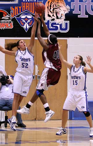 Women's BBall: Galligan sets record, pushes Panthers toward win 