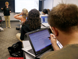 Communication Disorders and Sciences Department implements laptop plan 