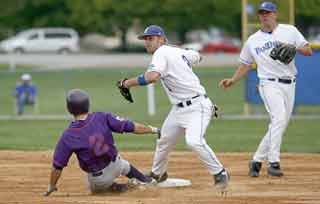 Baseball: Three players receive All-Region honors 