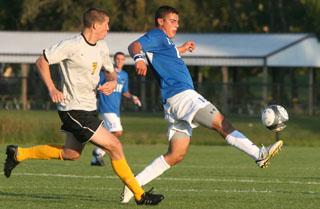 Men's Soccer at Evansville Classic: Panthers enter final regular season tourney 