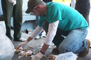 Students take a look at Eastern's trash 