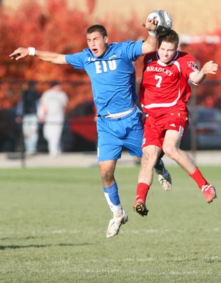 Men's Soccer: Round robin continues with Bluejays 