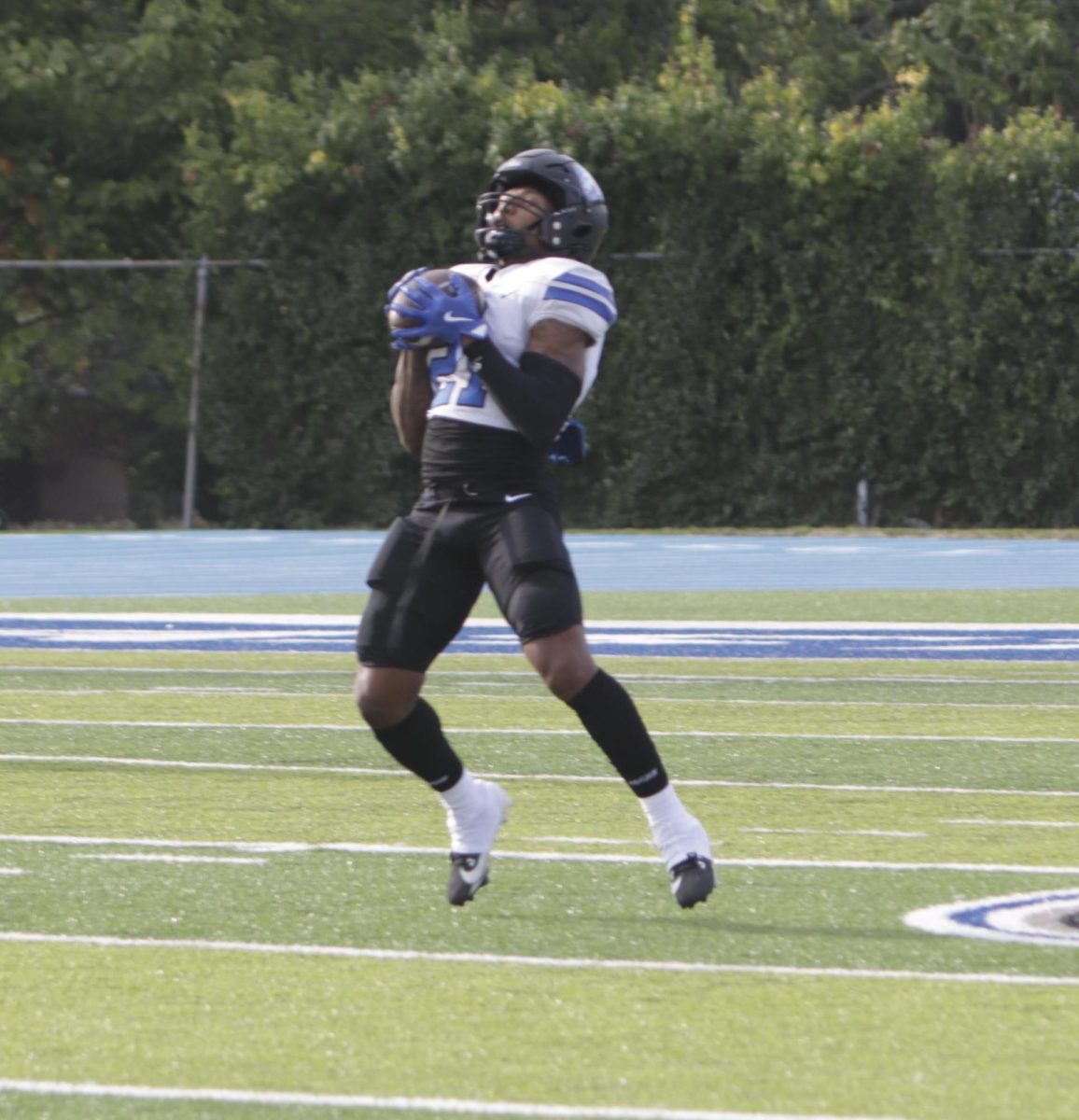 Redshirt sophomore Jay Pearson getting the catch during the scrimmage game, on the O'Brain field on the Eastern Illinios Campus August 20,2024. 