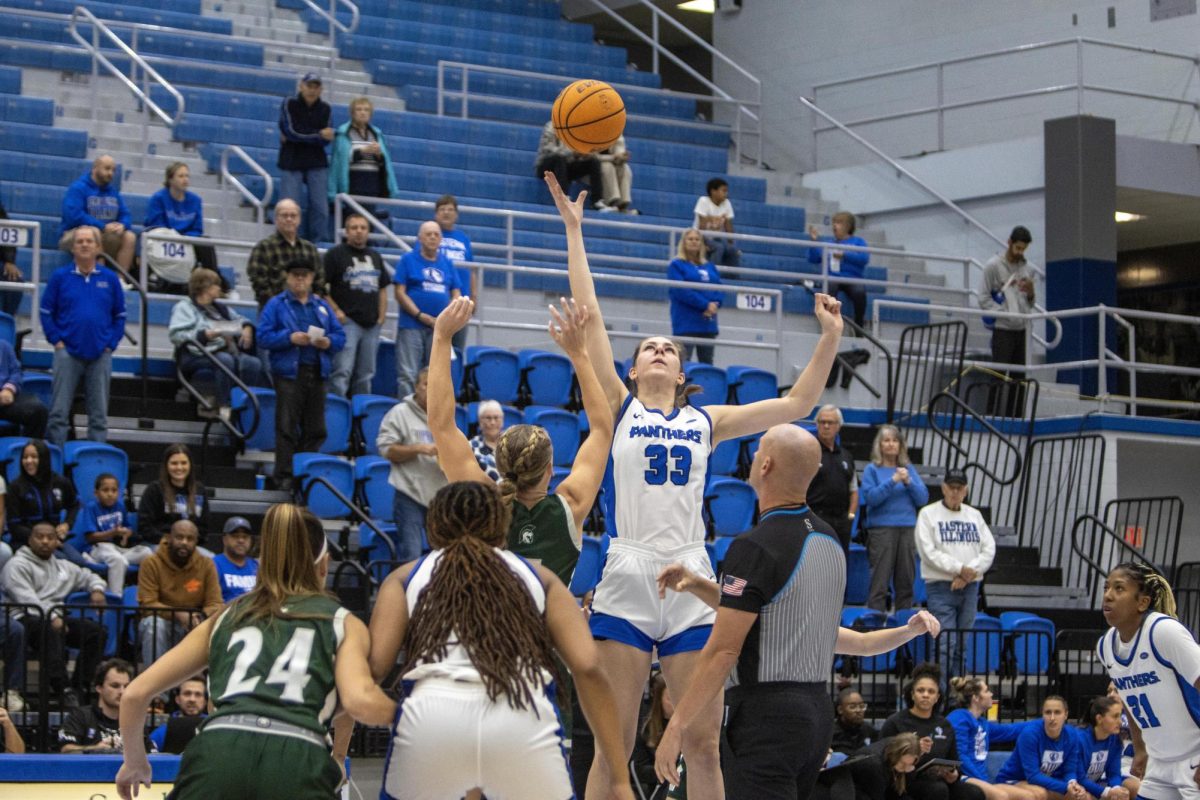 Senior forward Macy McGlone becomes the fourth player in program history to record 1,000 points, 600 rebounds and 100 blocks.