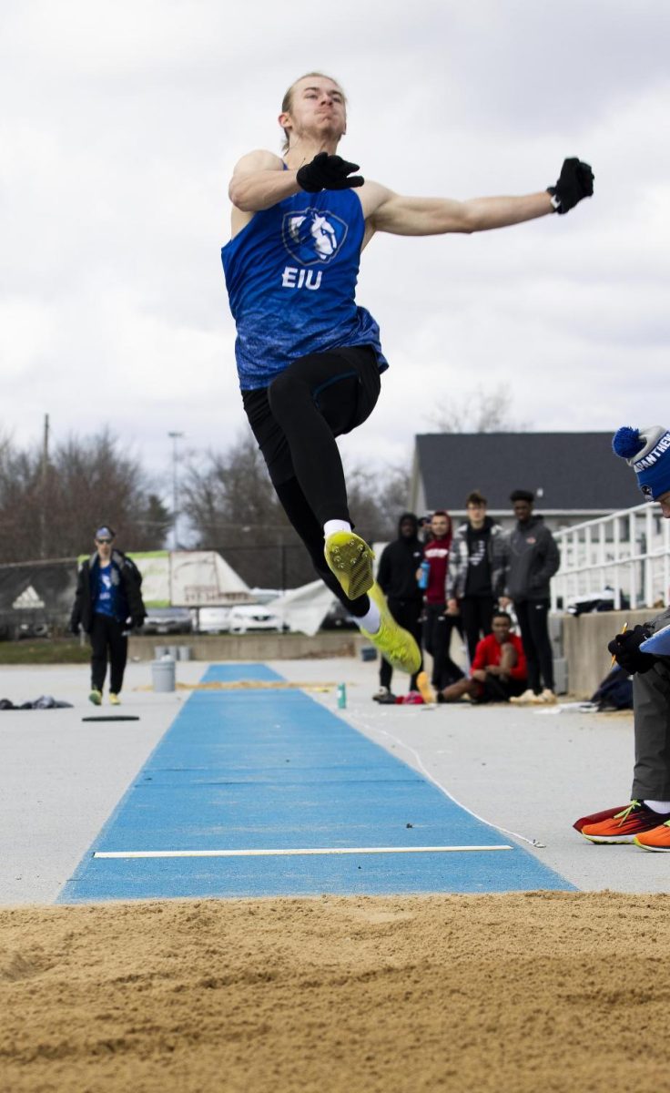 (Thumbnail Edition) Ramsey Hunt competes in the men's long jump category for the second day of EIU Big Blue Classic. Hunt finishes first in the finals with a mark of 7.35m at the O’Brien Field Saturday afternoon.